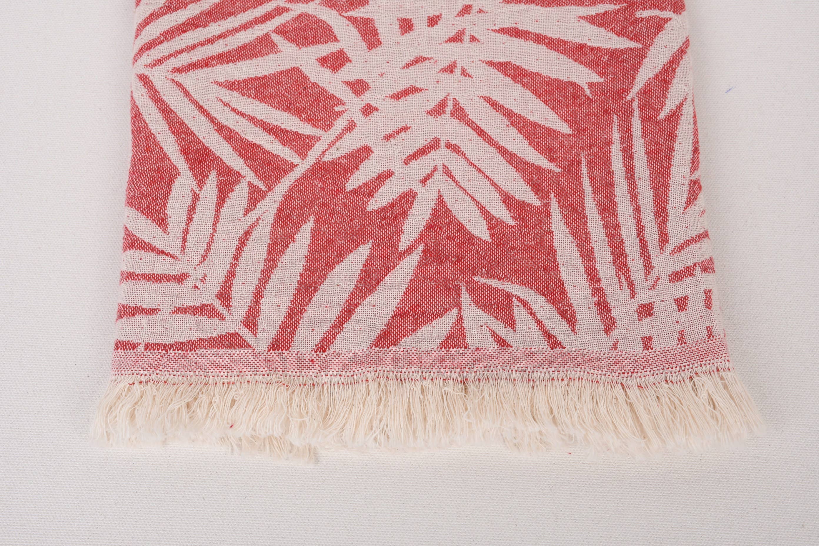 Red Leaf Floral Patterned