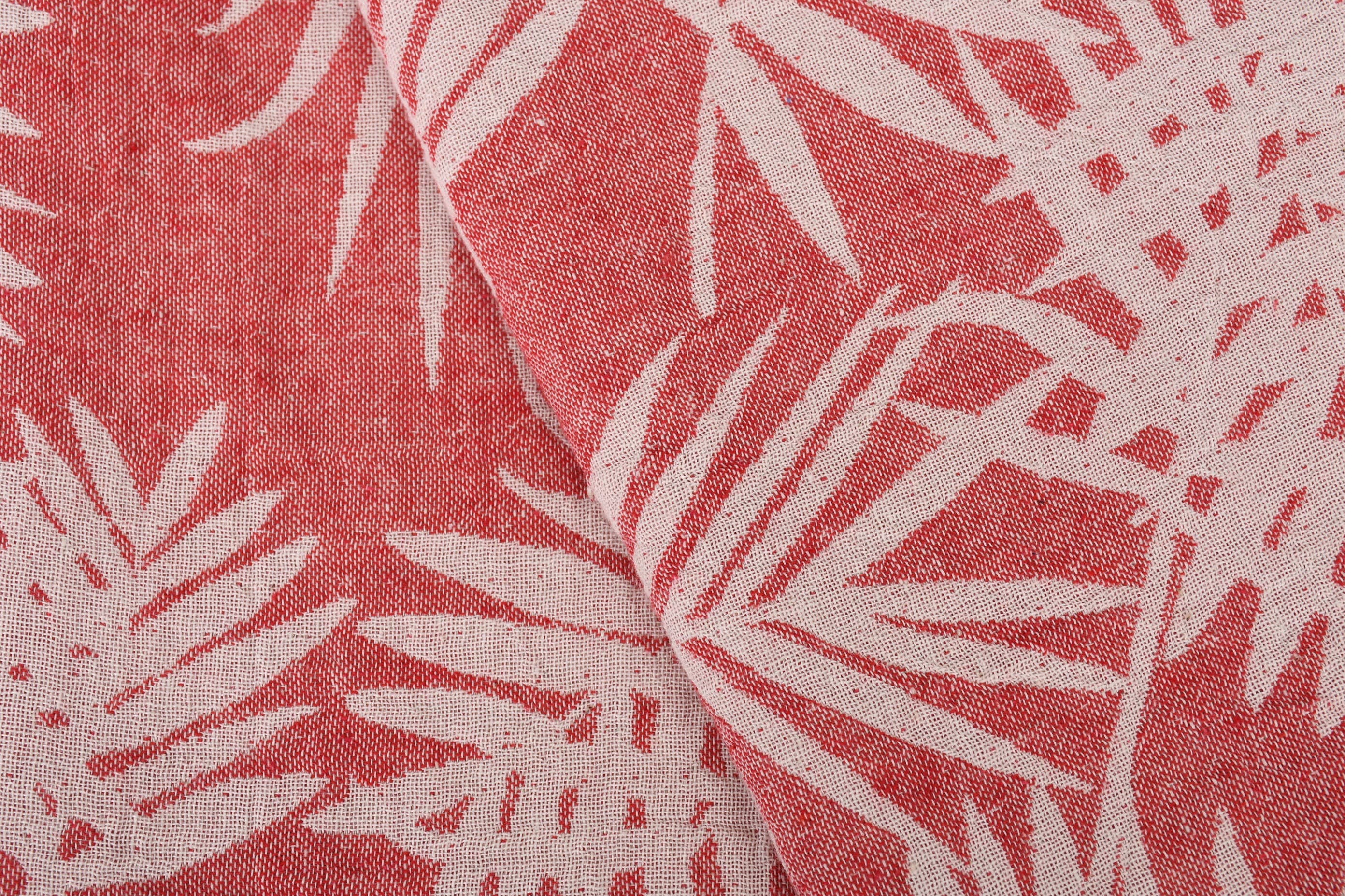 Red Leaf Floral Patterned