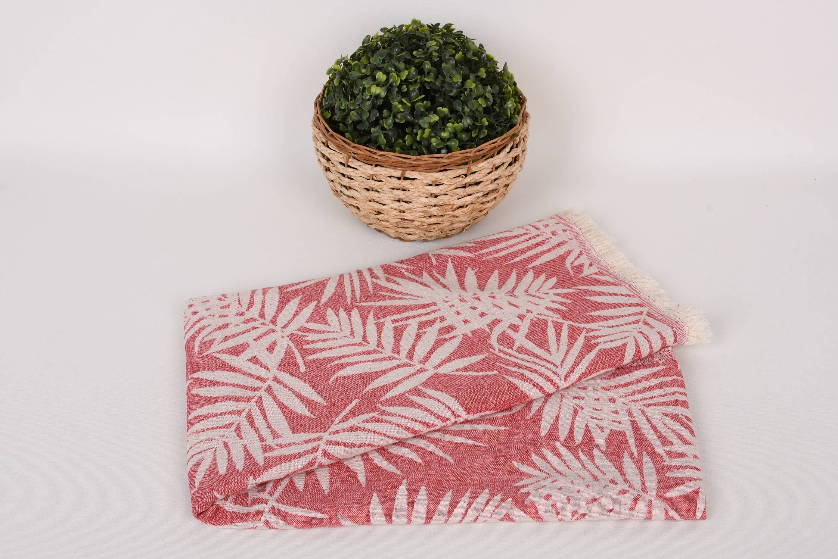 Red Leaf Floral Patterned