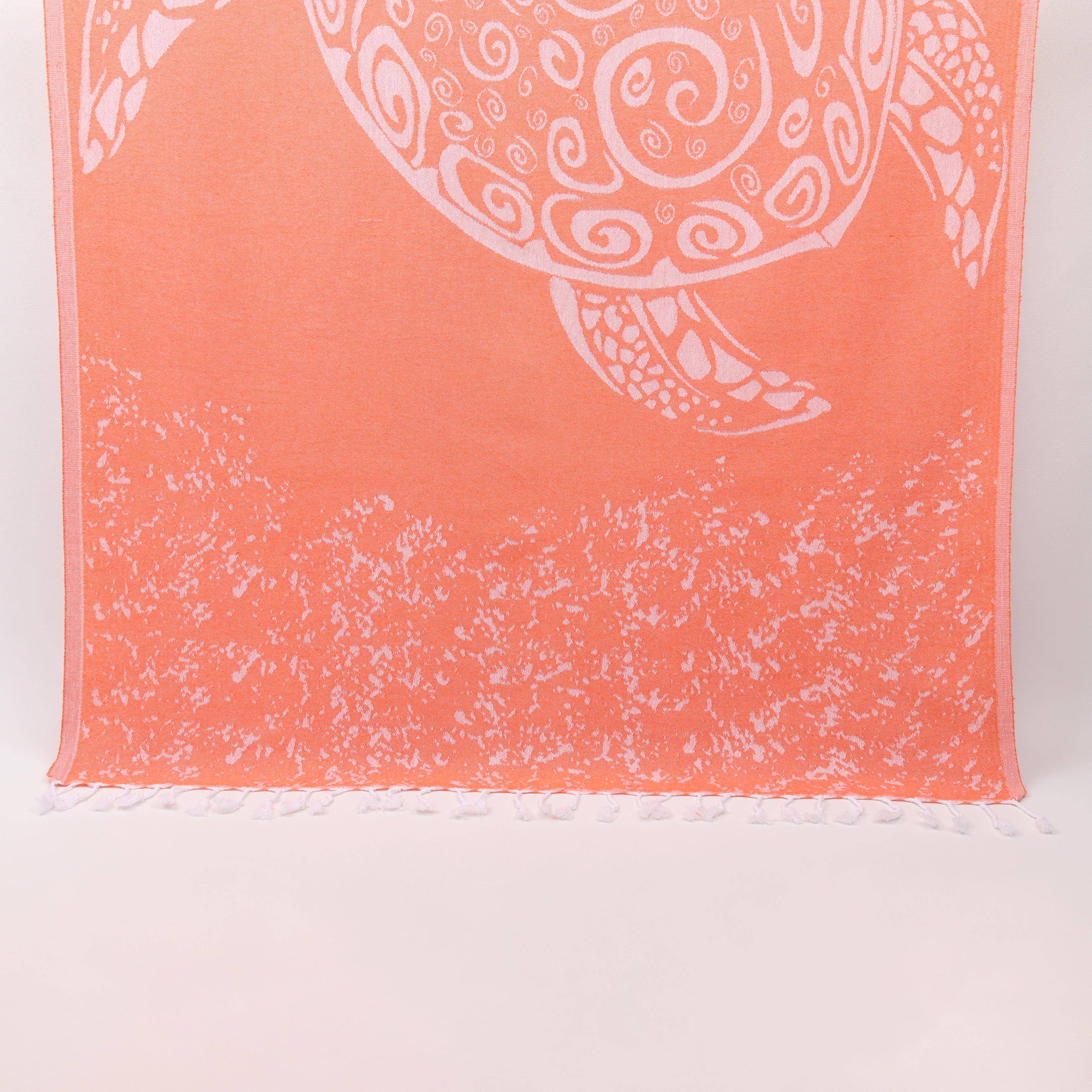 Sea Turtle Orange / Beach Towel