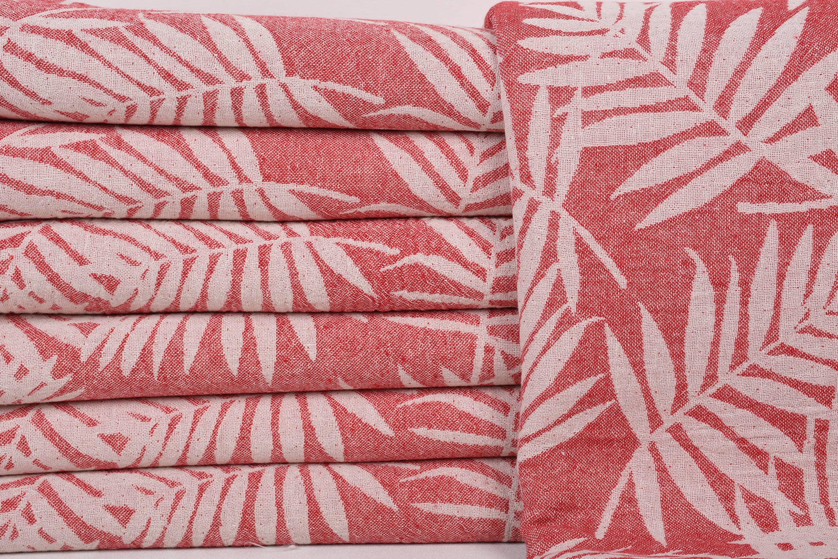 Red Leaf Floral Patterned