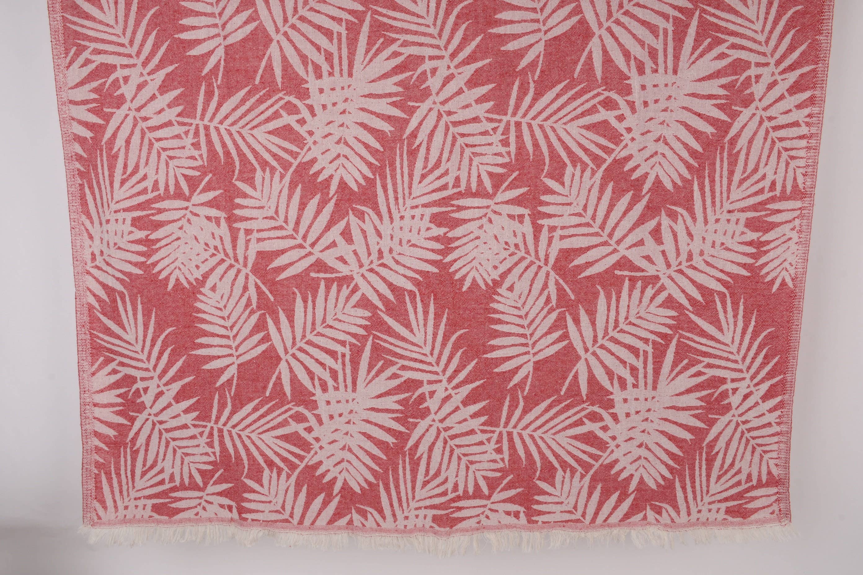 Red Leaf Floral Patterned