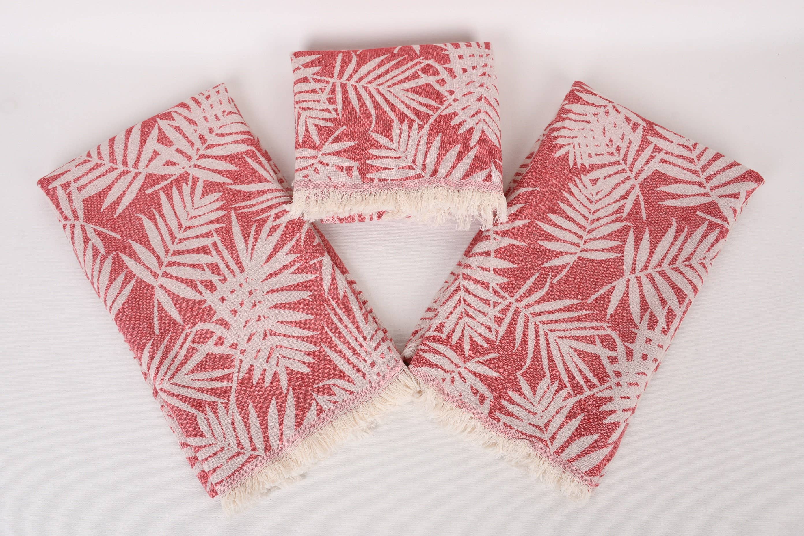 Red Leaf Floral Patterned